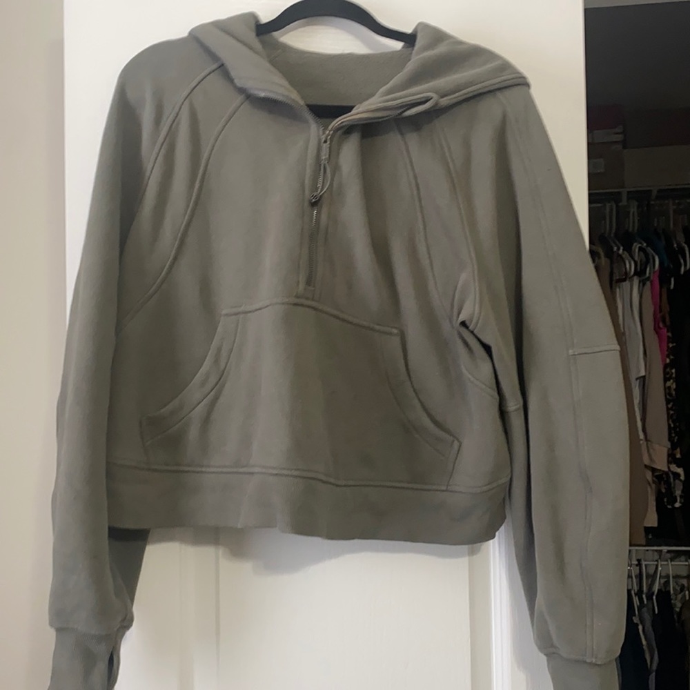Lululemon Grey Sage Scuba 1/2 Zip